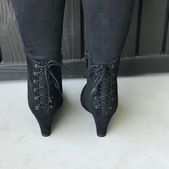 Black Crisscross Lace Back Wedge Booties - Picture 5 of 9